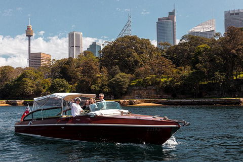 Private Icons And Highlights Cruise Of Sydney Harbour - eAccommodation 4