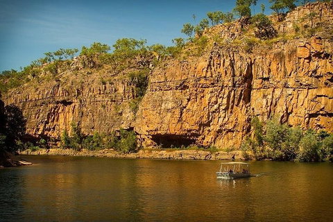 Nitmiluk (Katherine) Gorge Cruise - eAccommodation 1