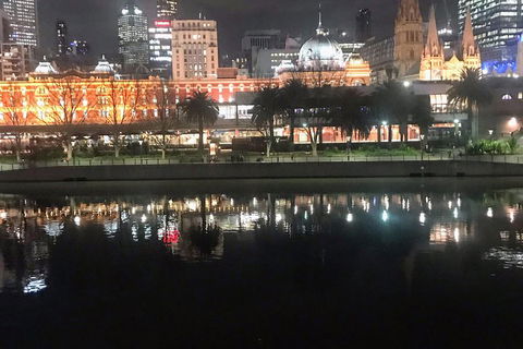 Melbourne By Night Especially Created If You Are Time Restricted . - eAccommodation 1