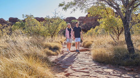 Kings Canyon Guided Rim Walk - eAccommodation 4