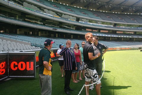 Melbourne Sports Walk - eAccommodation 0