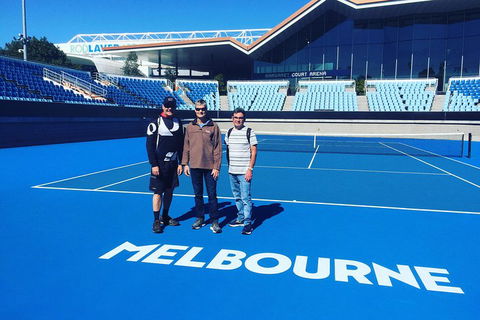 Melbourne Sports Walking Tour - eAccommodation 1