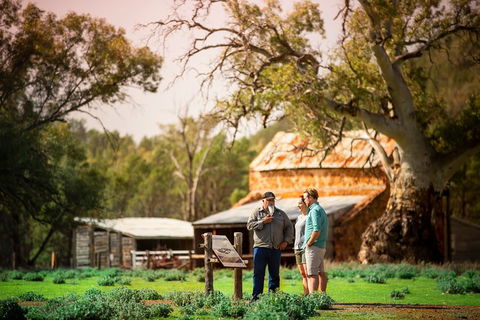 Yura Udnyu - Our Culture, Your Culture (Aboriginal Cultural Walk) - eAccommodation 0