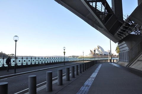 Private Sydney Half Day Tour - eAccommodation 3