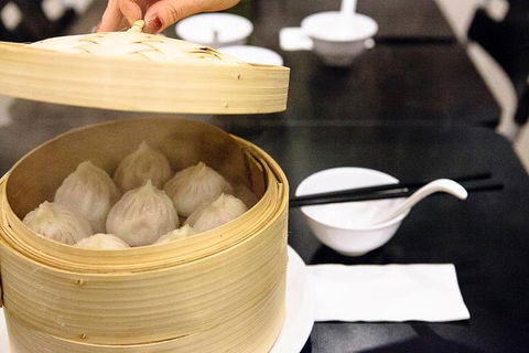 Melbourne Dumpling Walking Tour - eAccommodation 2